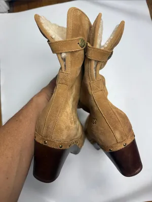 UGG Lynnea S/N 3204 Fold Over Leather Clog Chunky Fur-lined Boots S-602 Sz 9 thumbnail 13