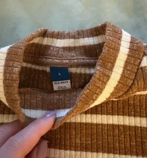 Old Navy Turtleneck Top thumbnail 2
