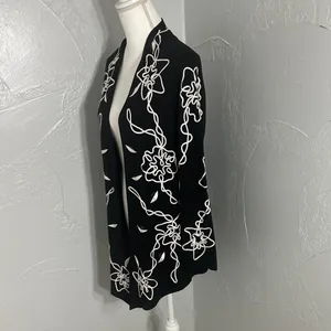 Lauren Michelle Black Embroidered Floral Cardigan – Boho Chic Elegance. thumbnail 5