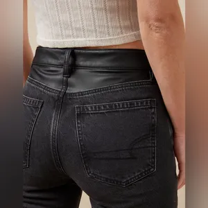 American Eagle Vegan Leather Ankle Straight Jean Size 4 Short New with tags thumbnail 4