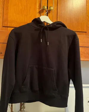 Hoodie Sweater thumbnail 1