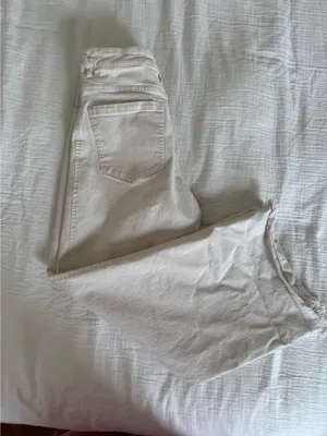 H&M cropped fringe white denim pants thumbnail 3