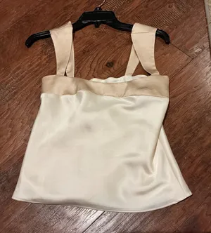 Gianni Bini Cream and Gold Top thumbnail 1