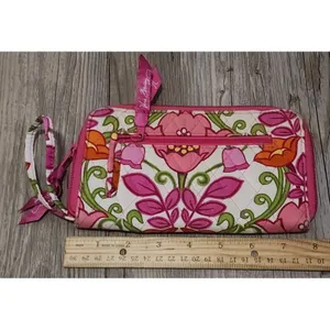 Vera Bradley Women's‎ Lilly Bell Zip-Around Wristlet Pink White Cotton Quilted thumbnail 3