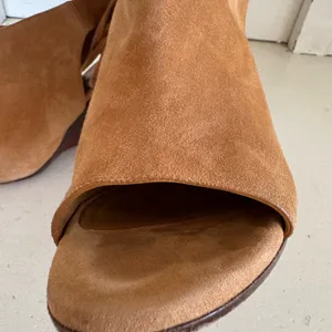 Chloé suede tan fringe tie wedges size 39 (their US‎ 8.5) thumbnail 7