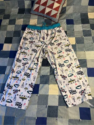 Friends TV Show Pajama Pants Women's 2X - “How You Doin' Print" thumbnail 3