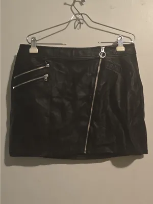 Express Black Faux Leather Asymmetrical Zip Mini Skirt thumbnail 2