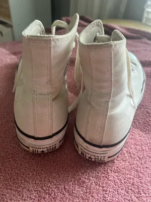 High-Top Converse Sneakers thumbnail 4