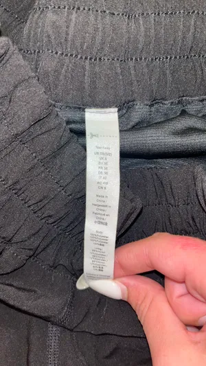 Amazon Aurefin High waisted black shorts thumbnail 2