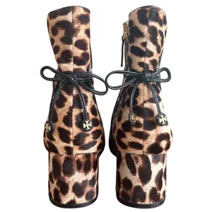 Tory Burch Laila Leopard Calf Hair Ankle Booties Bow Size 8.5 thumbnail 5