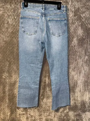 Zara High Rise Medium Wash Non Ripped Raw Hem Cropped Jeans size 4 Stretch #800 thumbnail 5