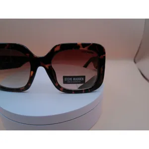 Steve Madden Margia Tortoise‎ Shell Square Sunglasses Brown Gradient SM Logo NEW thumbnail 2