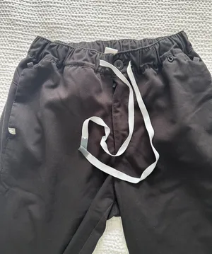 FIGS black jogger scrub pants  thumbnail 2