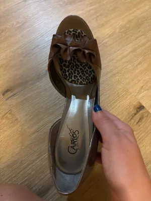 Carlos Heels by Carlos Santana thumbnail 3