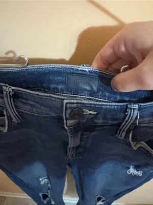 Mother Mid-Rise Dazzler Ankle Fray Jeans in Weekend Warrior thumbnail 4