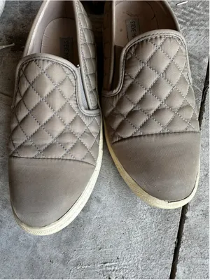 Steve Madden Zaander Quilted Slip On Sneakers Tan Leather Womens Size 9M thumbnail 7