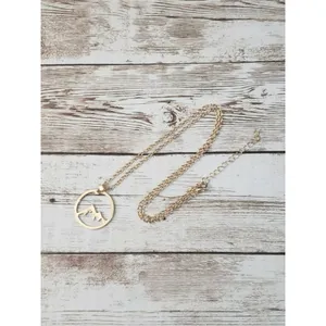 Mountain Outline Circle Charm Necklace Gold Tone - Brand New thumbnail 2