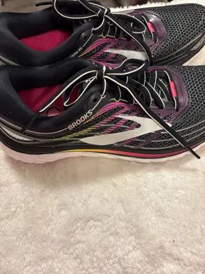 Brooks black and white Sneakers Running shoes Sz. 8 thumbnail 7