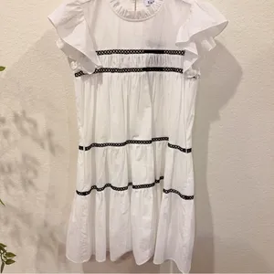 En Saison Aliza Tiered Babydoll Mini Dress in White Size Small NWT thumbnail 4