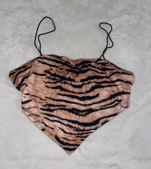 Tiger Crop Top Multiple thumbnail 1