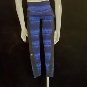 Alo Yoga Airbrush Capri Artic Royalty Blue & Black Leggings (S) thumbnail 6
