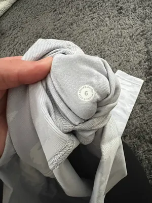 Lululemon White Camo Wunder Under Leggings thumbnail 6