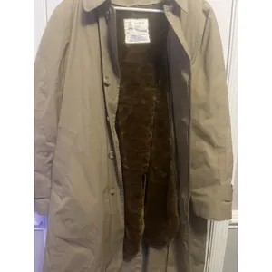 Vintage London Fog W/removable Lining. Long Coat With Furry Warm Inside 42L Tan thumbnail 7