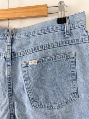 Vintage Riders Light Wash Jean Shorts thumbnail 4