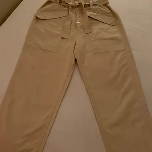 Urban Outfitters BDG Tan Super High Waist Jeans thumbnail 4