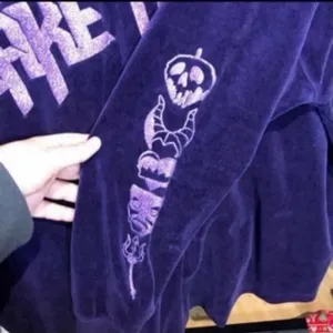 Disney parks evil queens villains velour spirit jersey L thumbnail 2