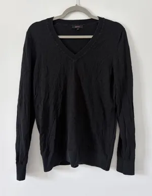 Quince Lightweight Cotton Cashmere V Neck Business Casual Black Sweater M thumbnail 1