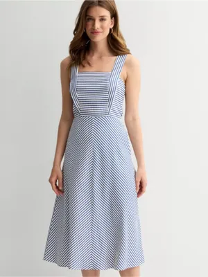 Draper James chevron Striped Square-Neck Midi Dress in Light Blue and White thumbnail 2