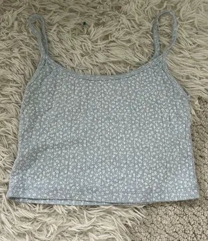 Brandy Melville Blue Floral Print Tank Pajama Top thumbnail 2