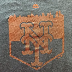 Majestic Gray Nee York Mets City Skyline Tee Size Large thumbnail 4