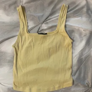 Forever 21 Yellow cropped tank thumbnail 1