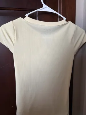 Aeropostale Yellow Top thumbnail 2