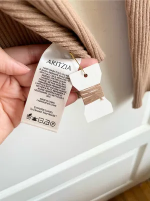 Aritzia Wilfred Open Front Clasp Cardigan Sweater Sz XS Ribbed Y2K 90s thumbnail 4