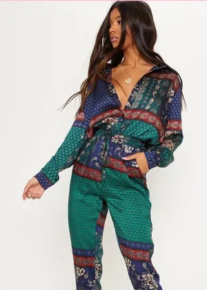 Pretty little thing nwot 4 paisley satin button up mix printed blouse top fall thumbnail 1
