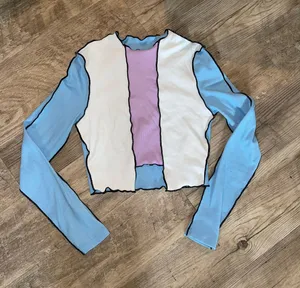 Long Sleeve Crop Top thumbnail 1
