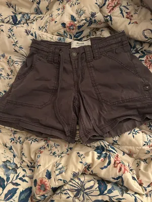 Hollister Shorts thumbnail 2
