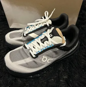 ON CLOUDSURFER Next athletic training running lace up shoes sneakers sz 7 new thumbnail 1