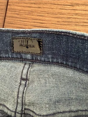 MOTHER Women's Cropped Jeans in Medium Blue Size 25 thumbnail 4