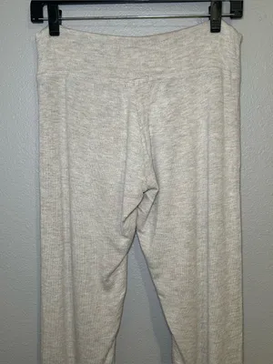 Beyond Yoga Lounge Around Cream Knit Midi Jogger Pants Drawstring Women’s Small thumbnail 6