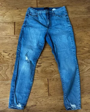 Banana Republic Curvy High Rise Skinny Jeans Women’s 31/12 Medium Wash Denim thumbnail 1