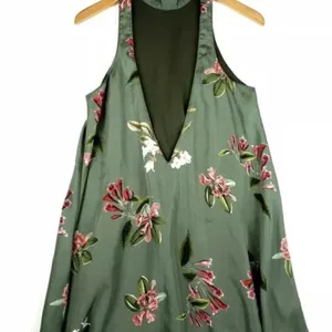 Show me your mumu‎ V-right back halter mini dress In Laura Flora NWOT Sz XSmall thumbnail 3