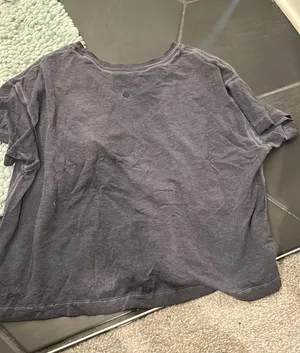 Lululemon Top thumbnail 2