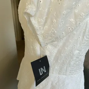 I.N. San Francisco Ivory Eyelet Dress, size Medium, NWT thumbnail 6