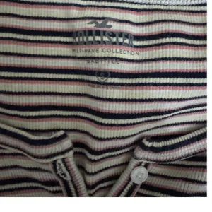 Hollister Striped Ribbed Button Front Cropped Top‎ Women's Size S thumbnail 3