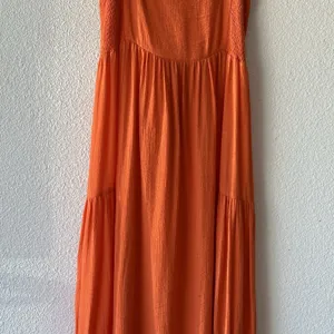 Lush Clothing Women's Maxi Dress Tie Back Size Small Orange Adjustable Straps Tiered Boho thumbnail 4