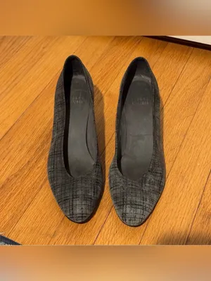 Stuart Weitzman Metallic Grey
Plaid Heels, size 8 thumbnail 2